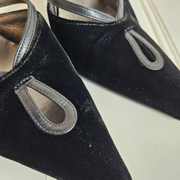 Gianni Versace Vintage Black Velvet Slingback Stiletto Heels 37 - Picture 3 of 16